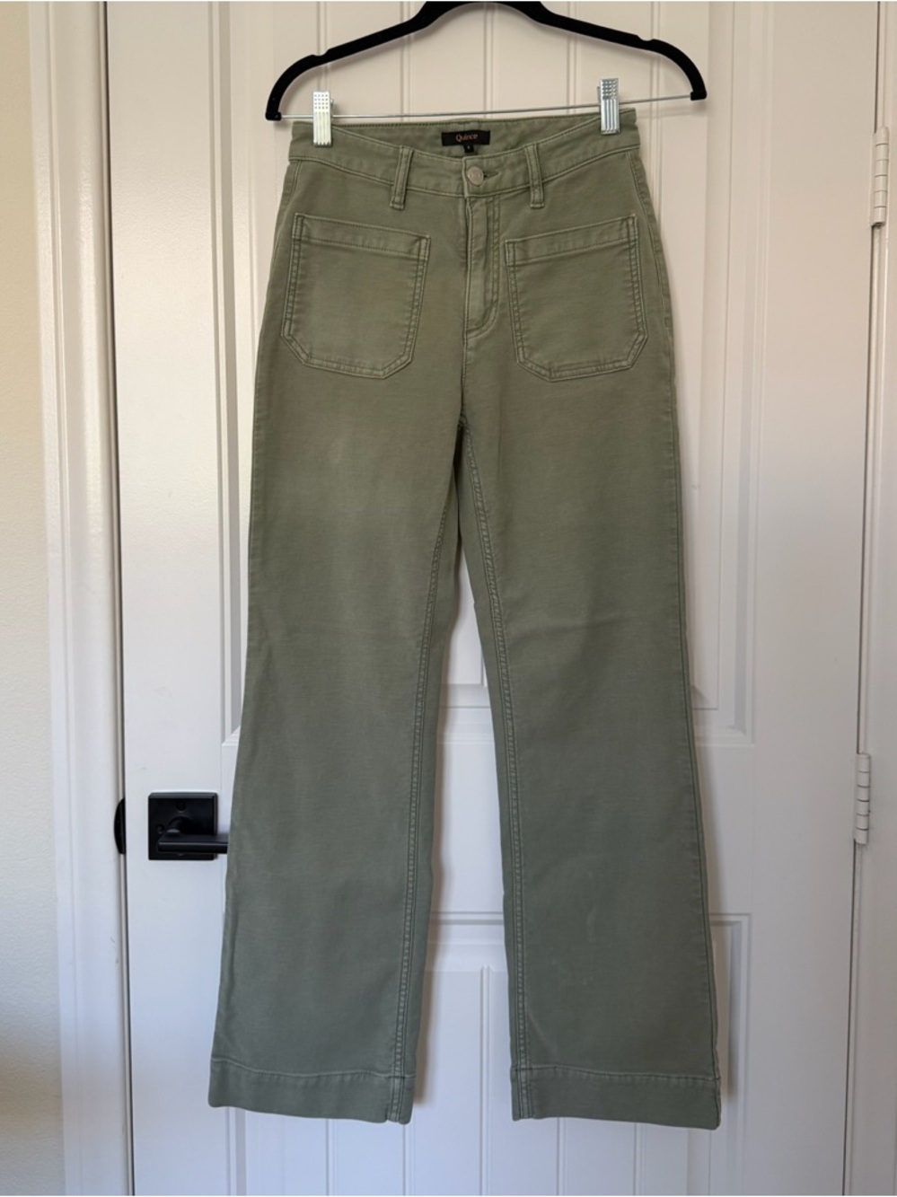 Quince | Short 28" French Terry Wide Leg Pants in Faded Cargo - Picture 3 of 12